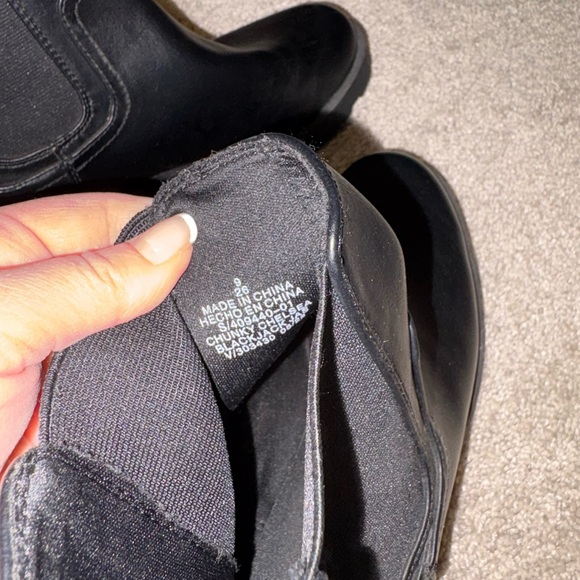 Old Navy Black Combat Boots - Picture 3 of 5